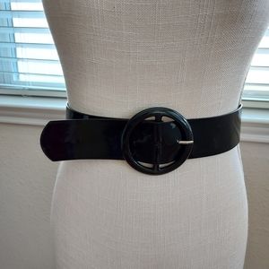 XXLARGE CIRCULAR BUCKLE BLACK PATTEN LEATHER BELT